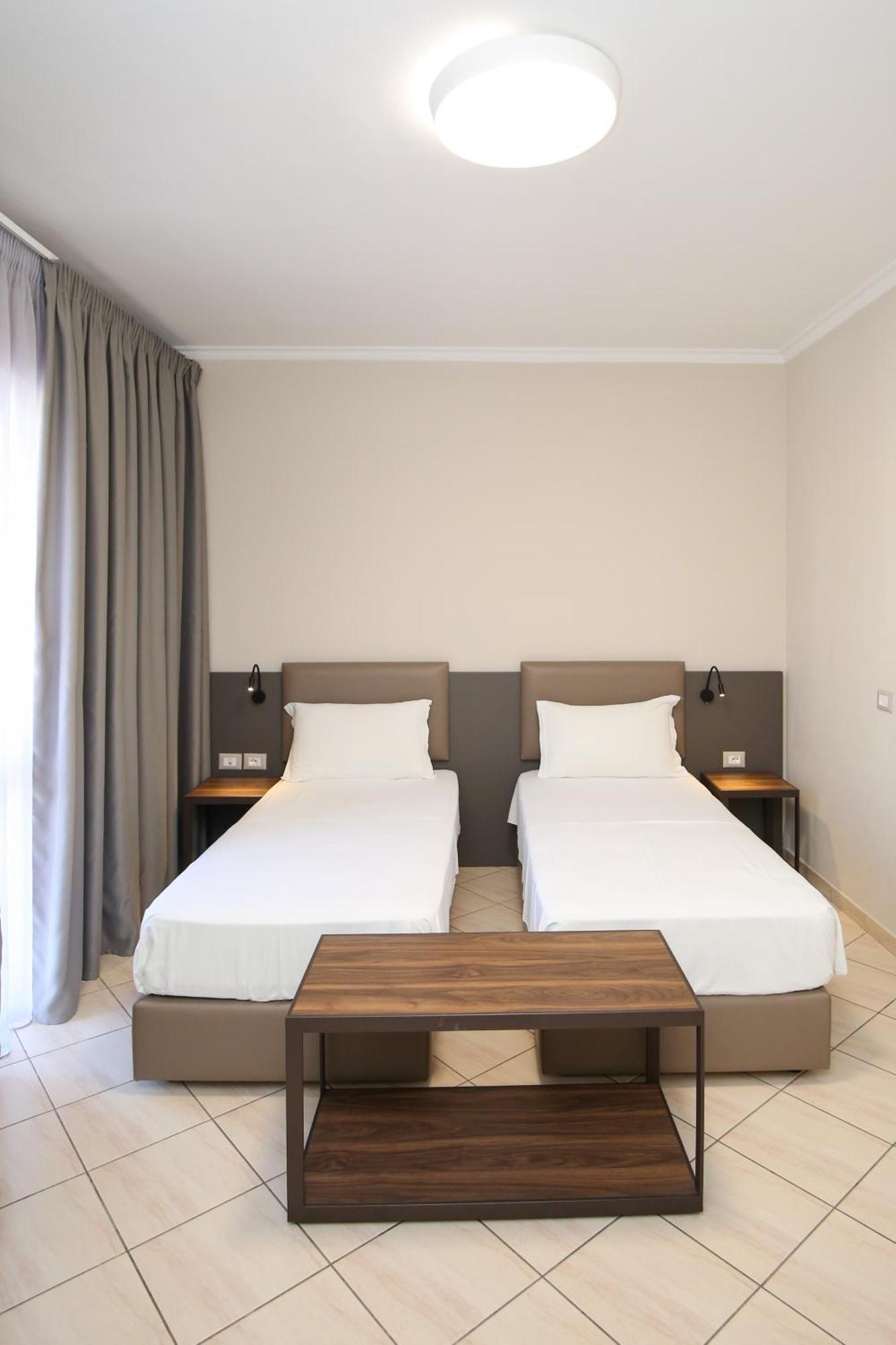 Regina Garden Vlorë Εξωτερικό φωτογραφία