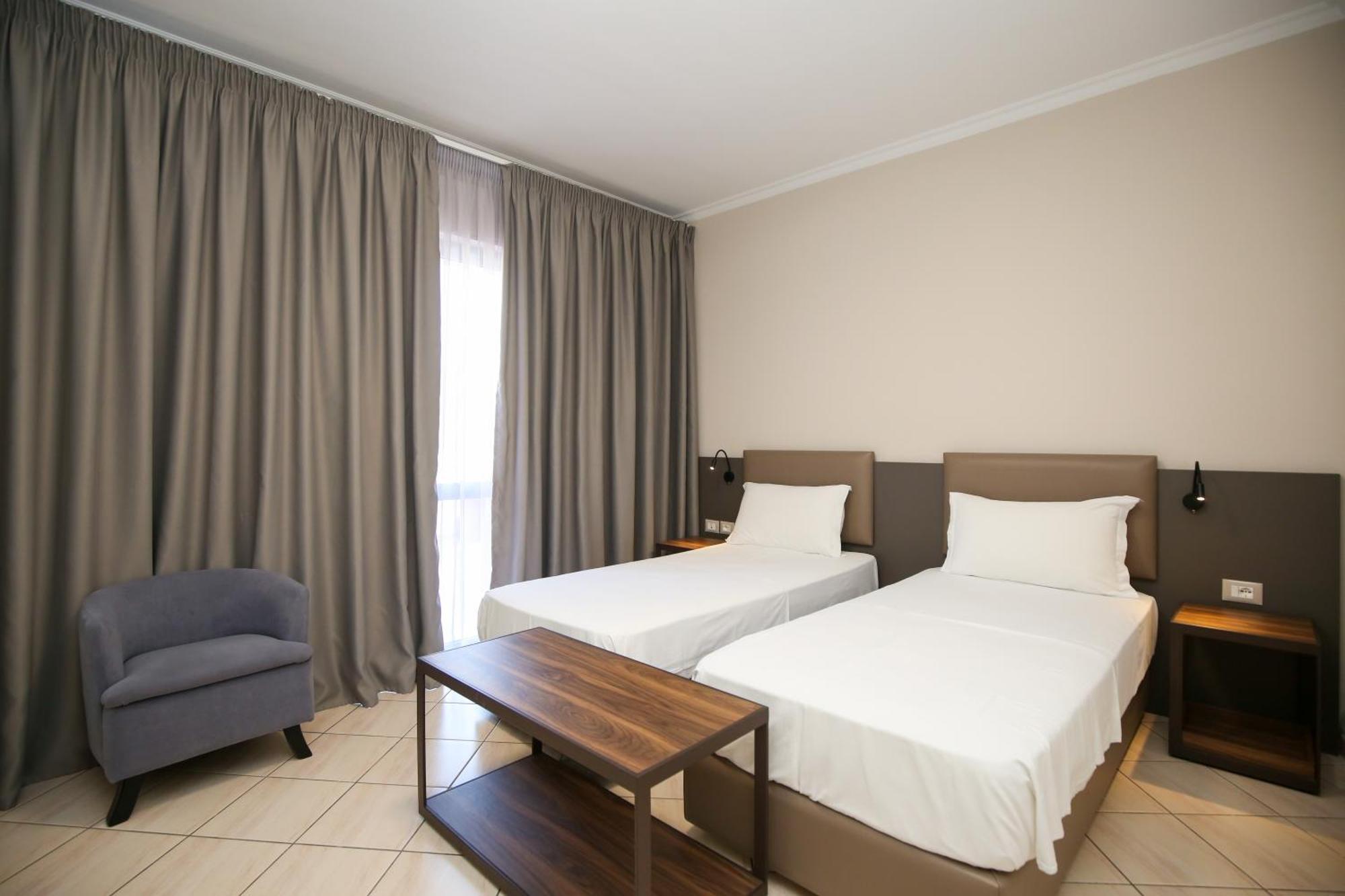 Regina Garden Vlorë Εξωτερικό φωτογραφία