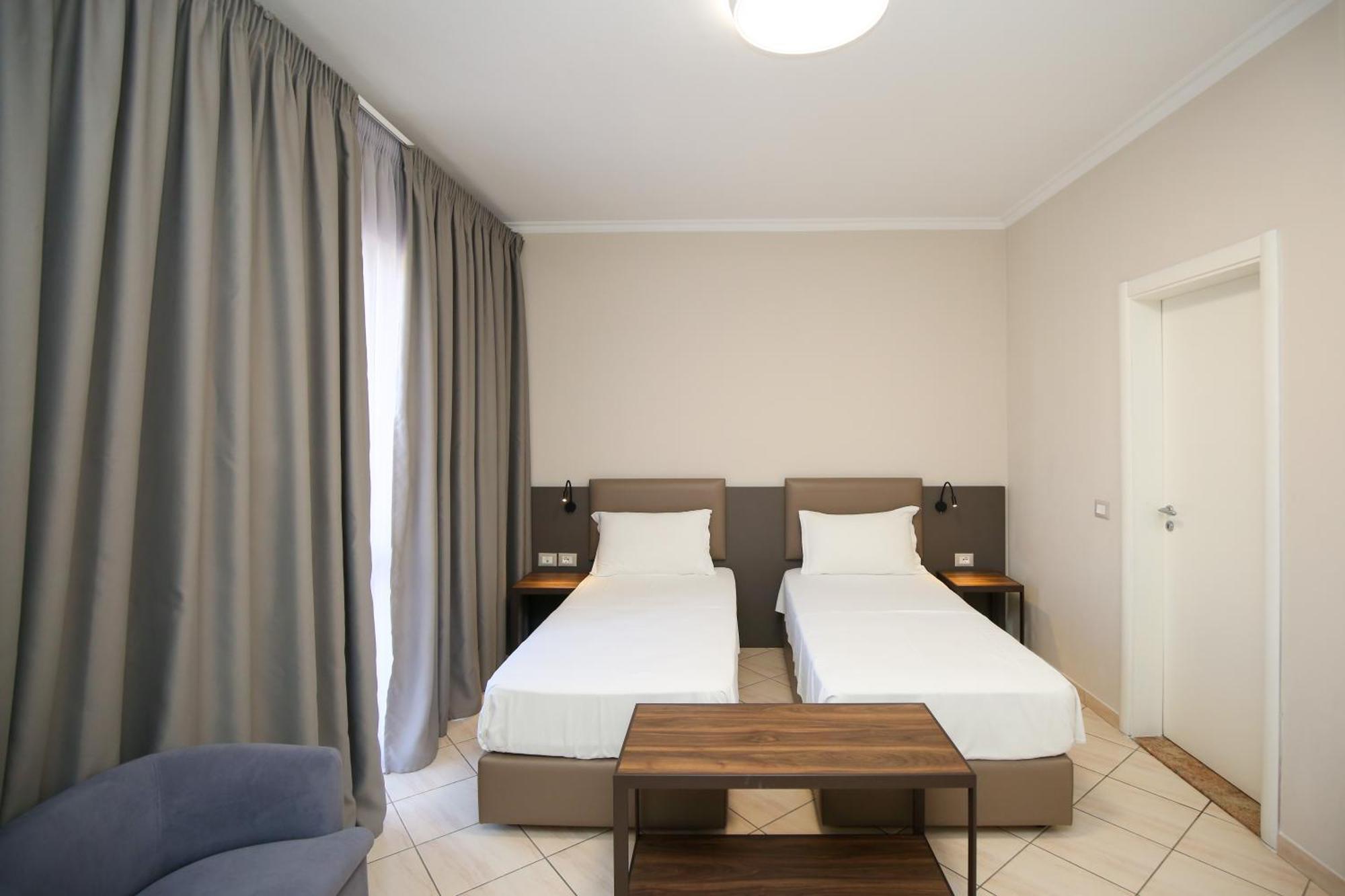 Regina Garden Vlorë Εξωτερικό φωτογραφία